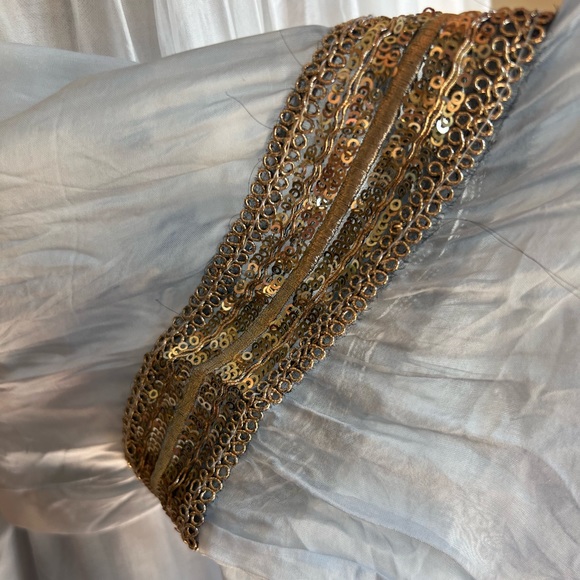 Scandal sequined semi sheer top Sz L - Picture 2 of 6